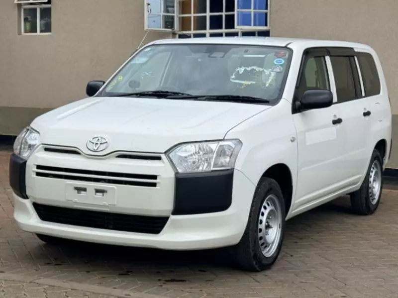 Toyota Probox    - 2018