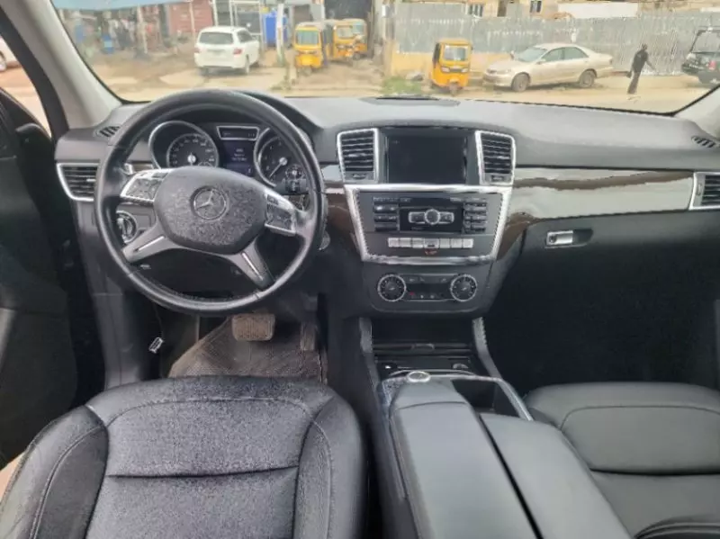 Mercedes-Benz ML-Class   - 2015