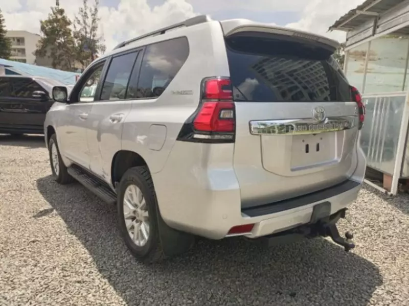 Toyota Landcruiser prado TX   - 2017