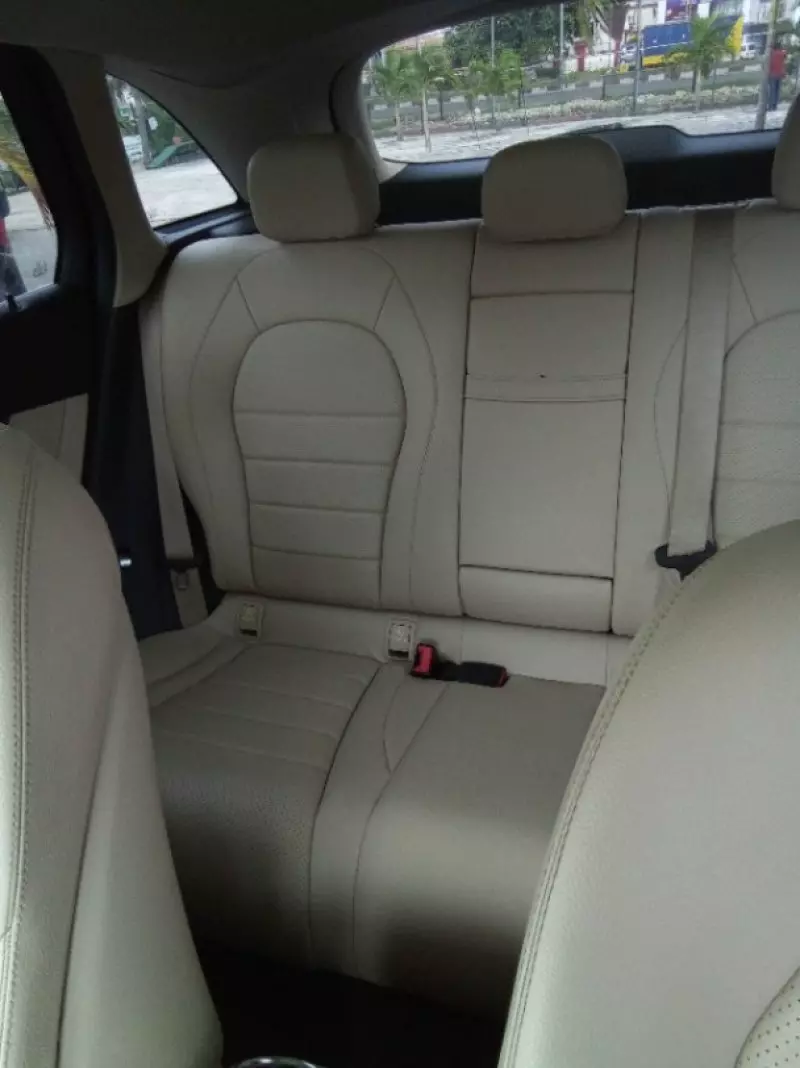 Mercedes-Benz GLC 300   - 2016