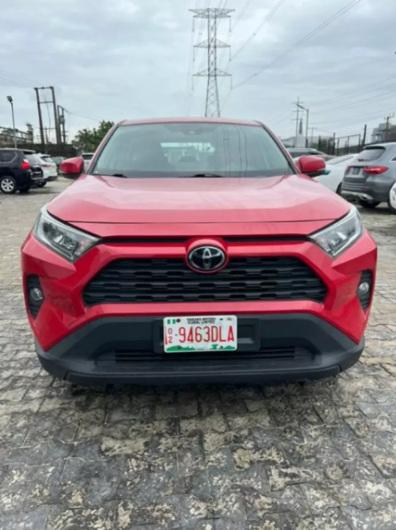 Toyota Rav4   - 2021