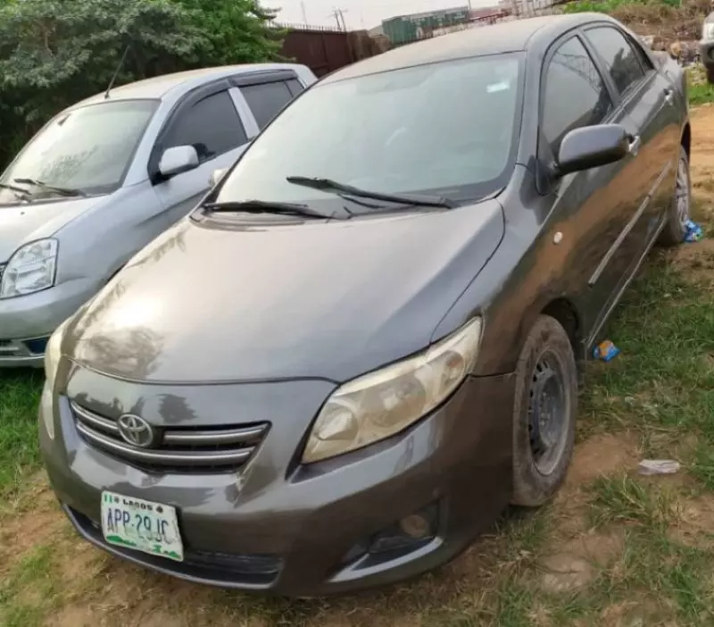 Toyota Corolla - 2009