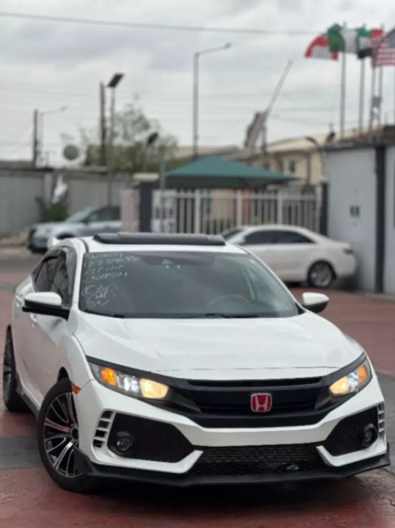 Honda Civic   - 2017