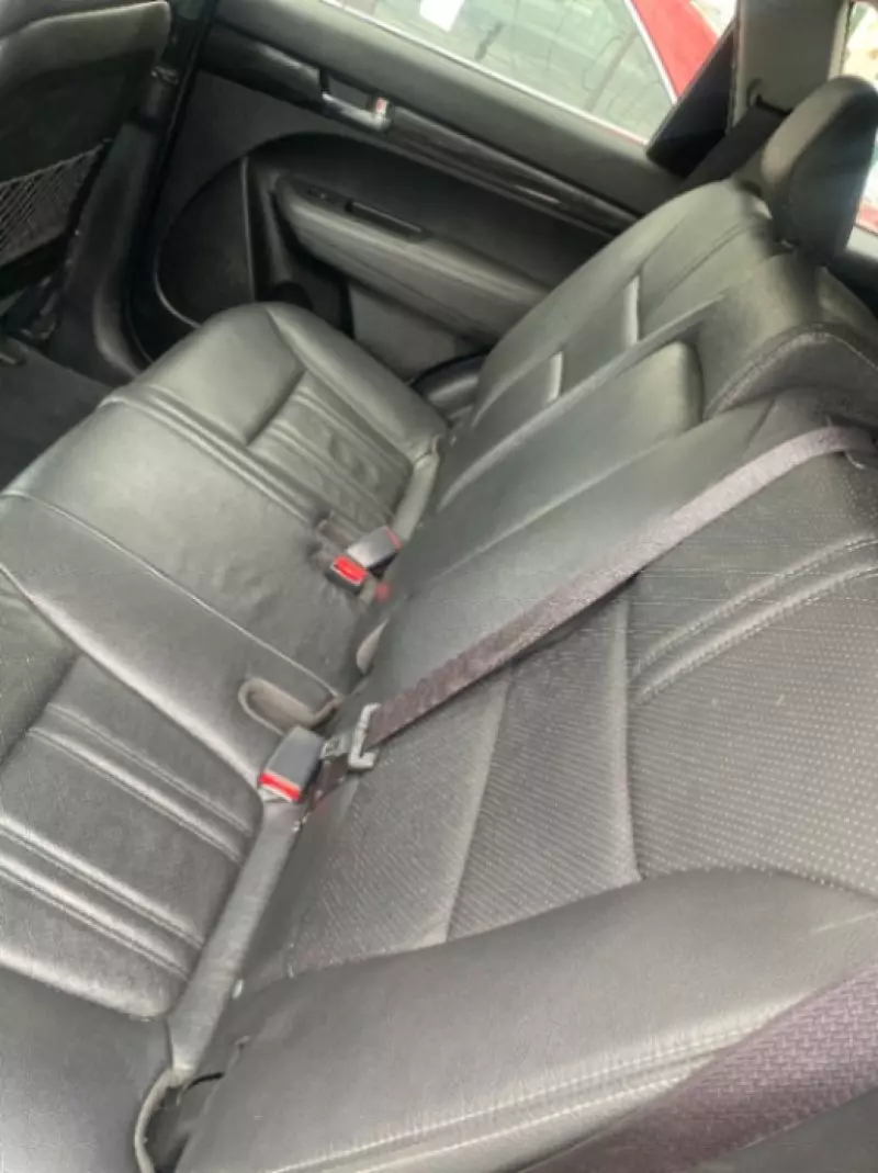 KIA Sorento   - 2013