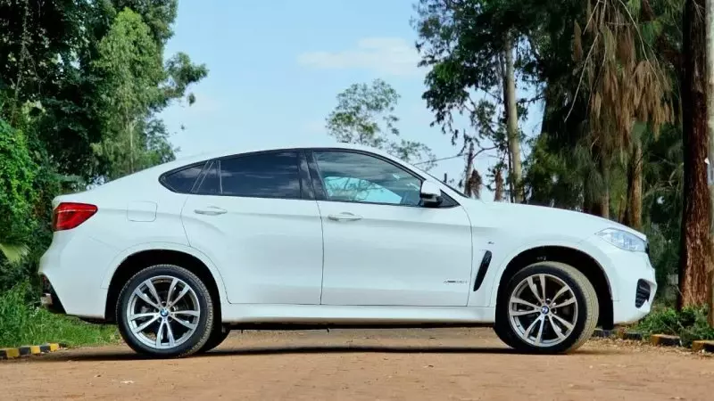 BMW X6   - 2018