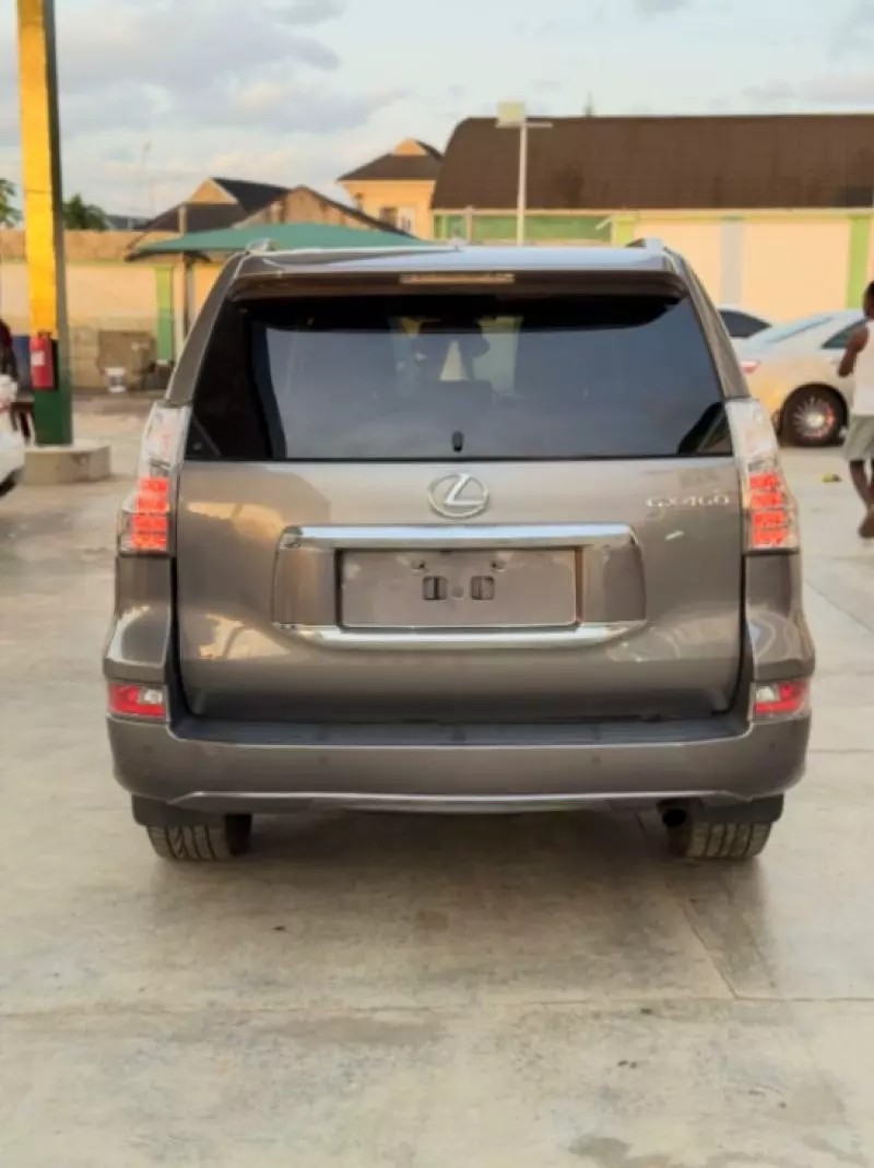 Lexus GX 460   - 2014