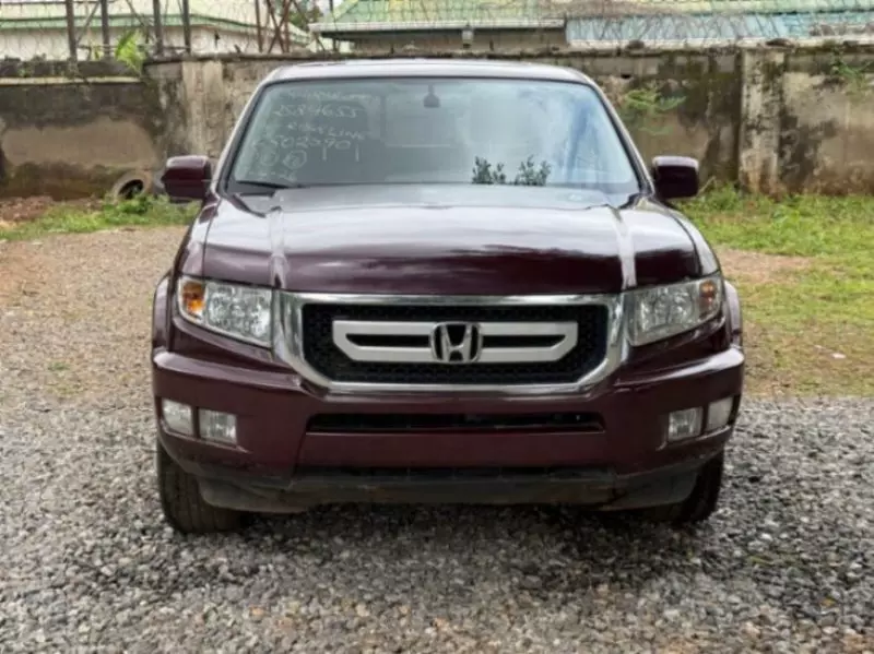 Honda Ridgeline   - 2014