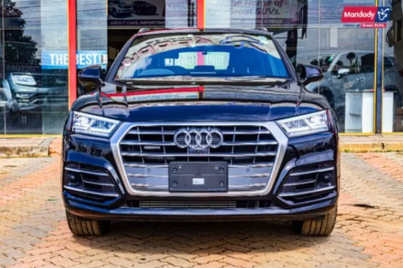 Audi Q5   - 2018