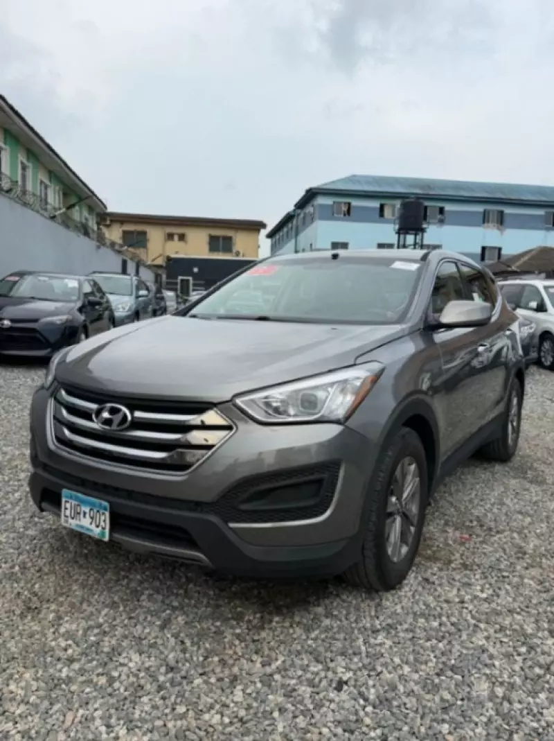 Hyundai Santa Fe Sport   - 2015