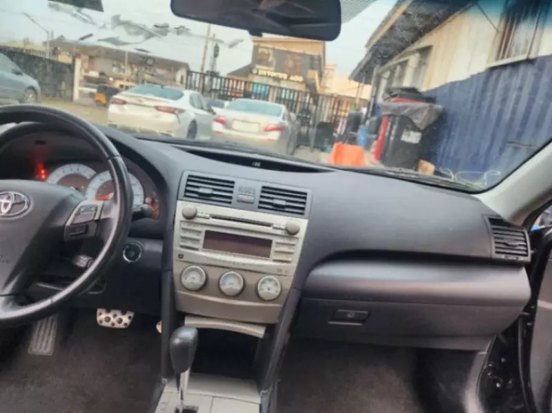 TOYOTA Camry   - 2011