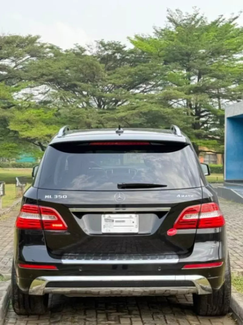 Mercedes-Benz ML-Class   - 2012