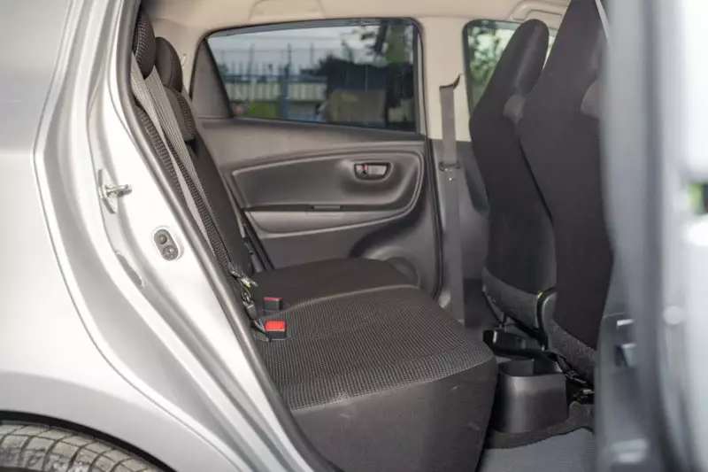 TOYOTA Vitz - 2019