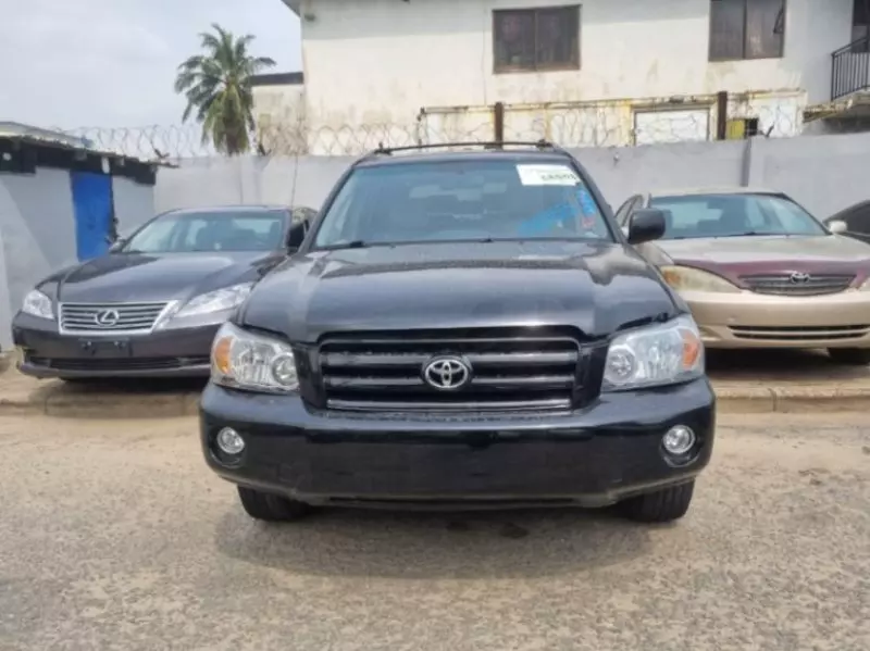 Toyota Highlander   - 2004