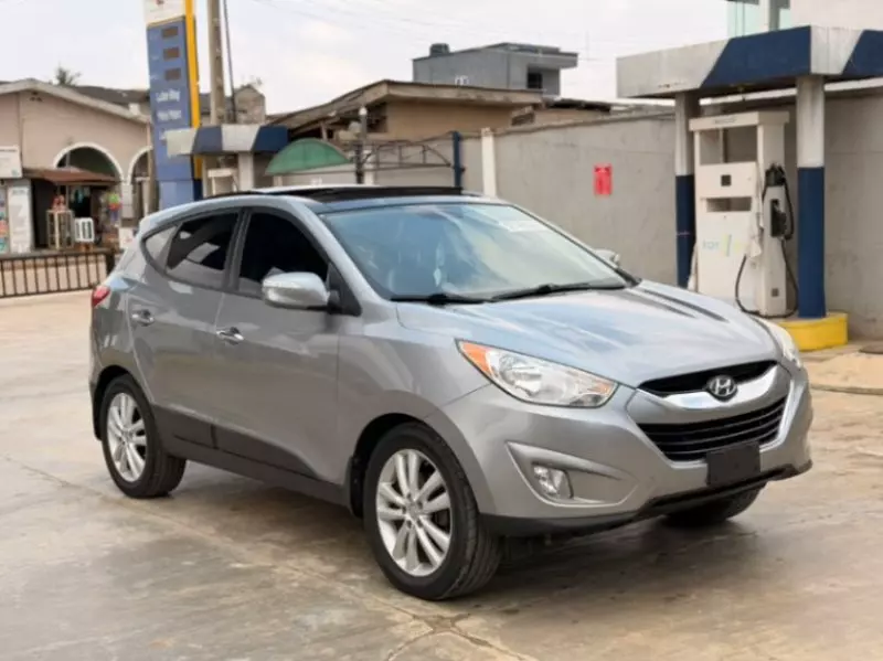 Hyundai Tucson   - 2013