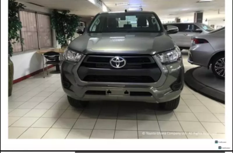 Toyota Hilux   - 2026