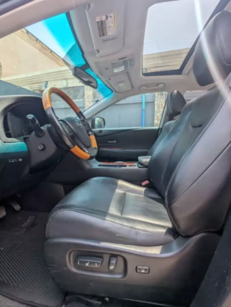 Lexus RX   - 2011