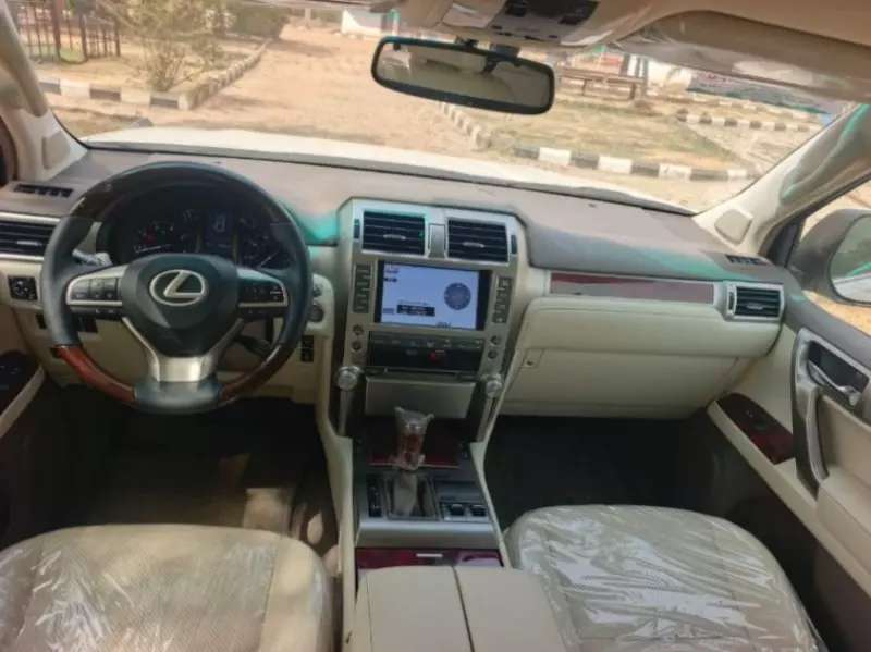 Lexus GX 460   - 2013