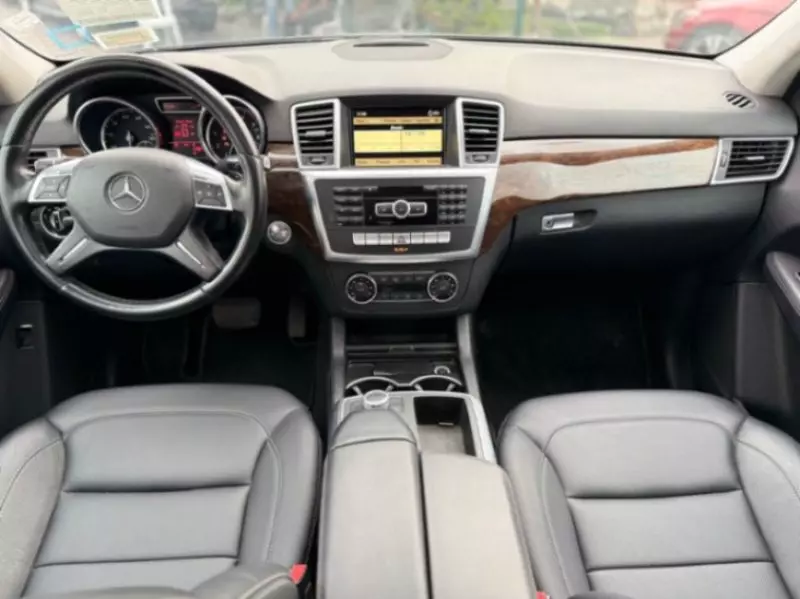 Mercedes-Benz ML 350   - 2013