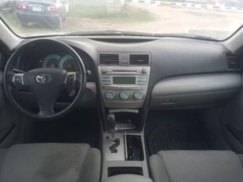 Toyota Camry   - 2008