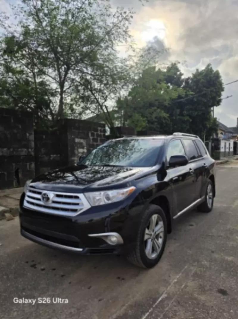TOYOTA Highlander - 2014