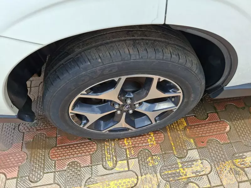 Subaru Forester   - 2017