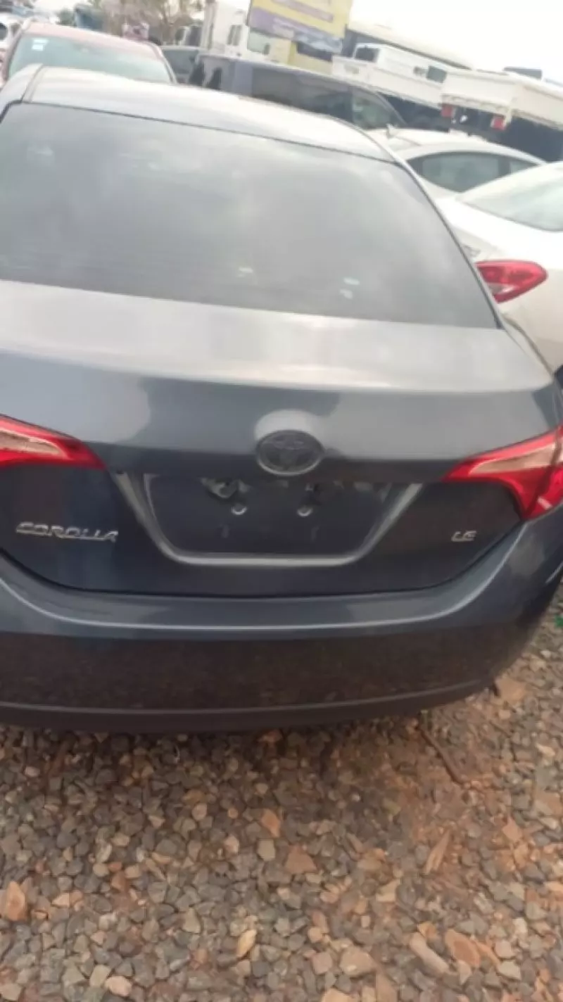 TOYOTA Corolla - 2019