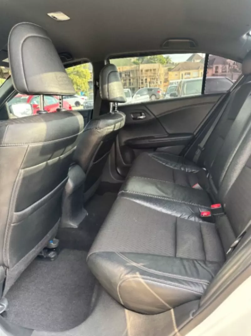 Honda Accord   - 2016