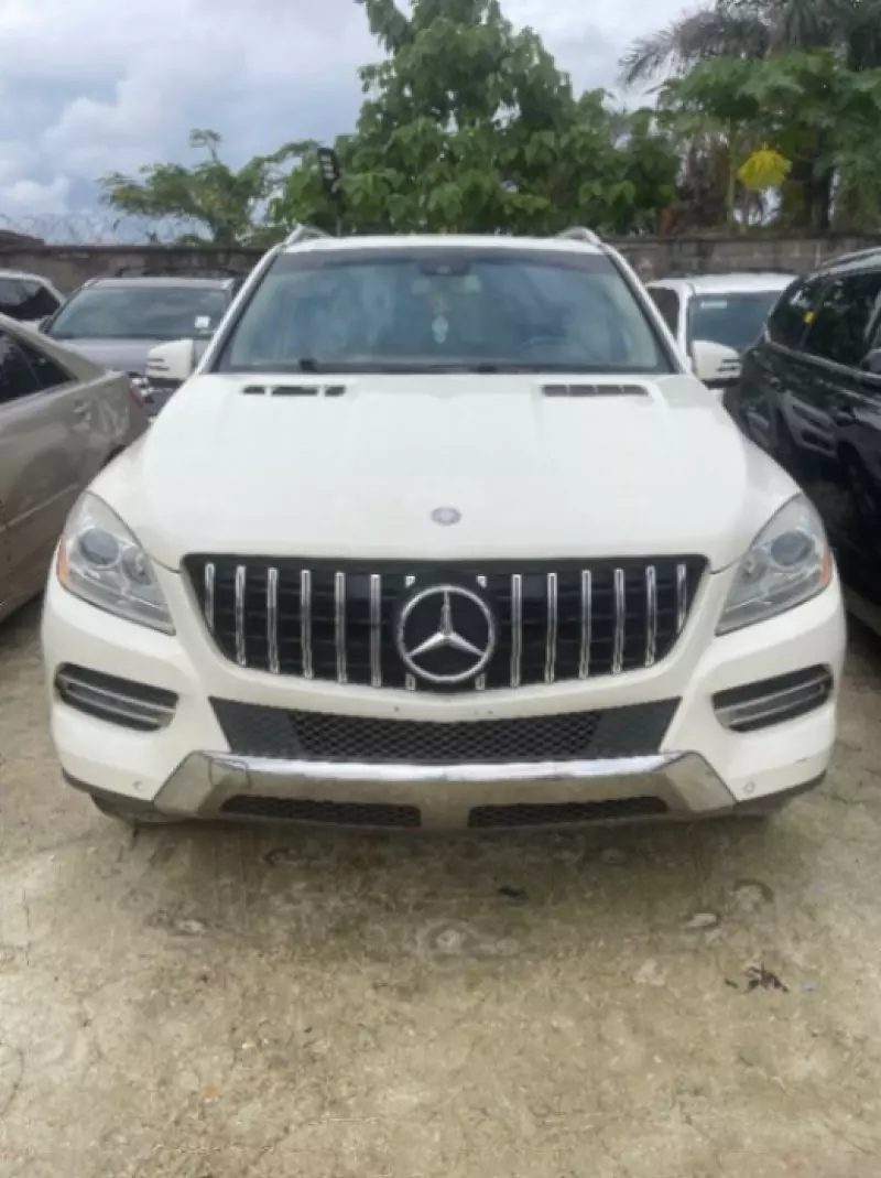 Mercedes-Benz ML 350   - 2012