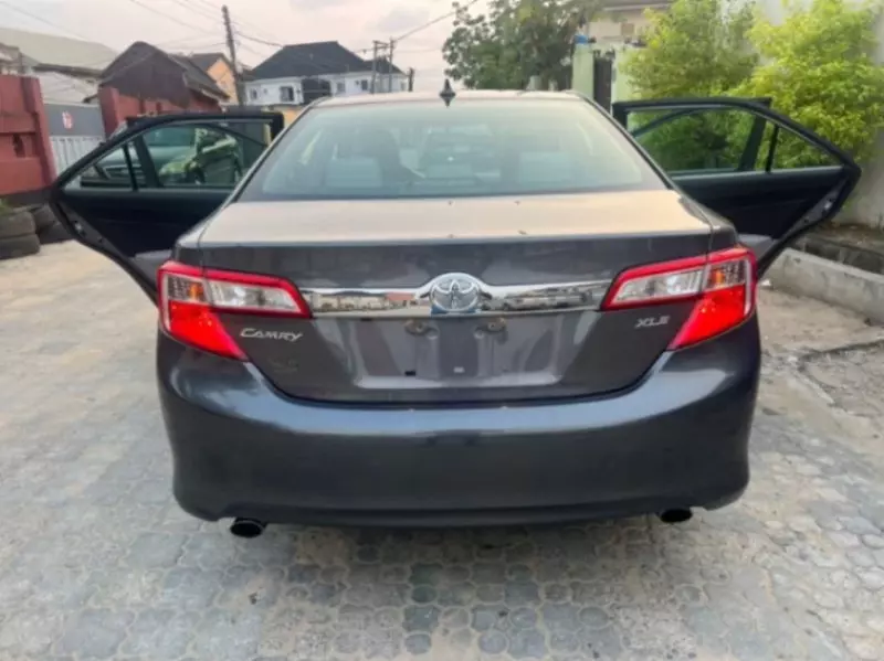 TOYOTA Camry   - 2014