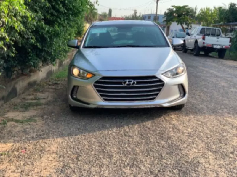 Hyundai Elantra   - 2017