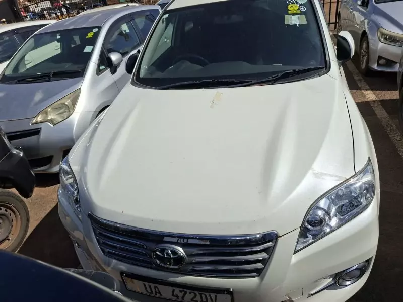 Toyota Vanguard    - 2013