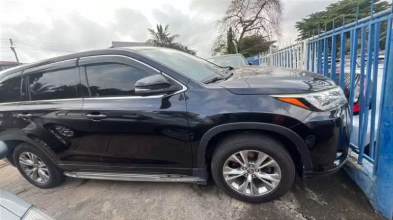 TOYOTA Highlander   - 2018