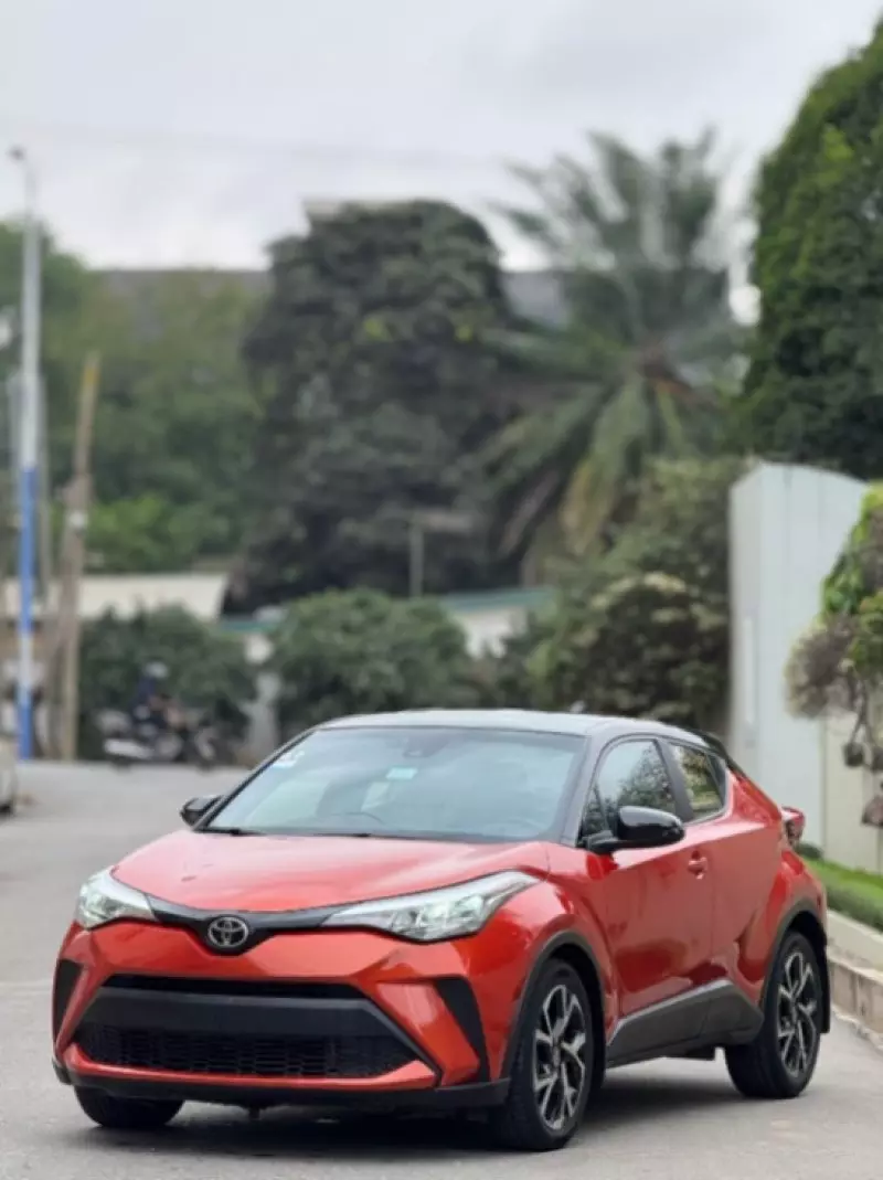 Toyota C-HR   - 2020