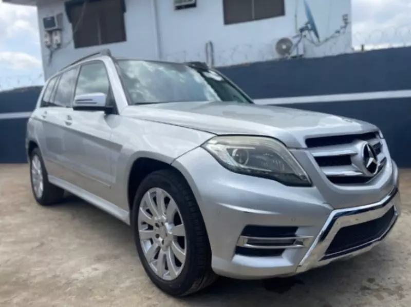 Mercedes-Benz GLK 350 - 2012