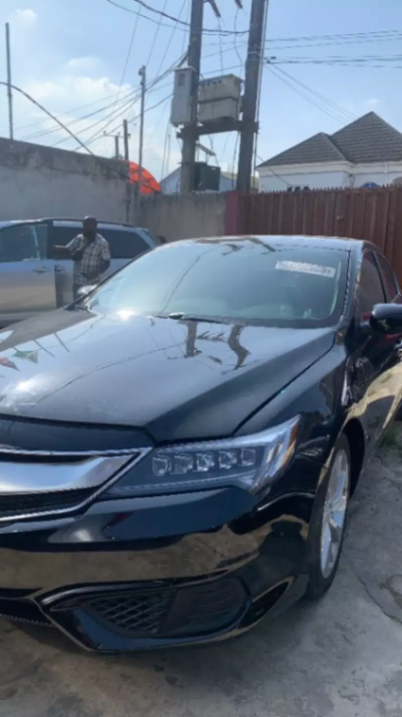 Acura ILX   - 2018