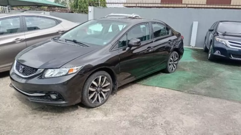 Honda Civic   - 2014