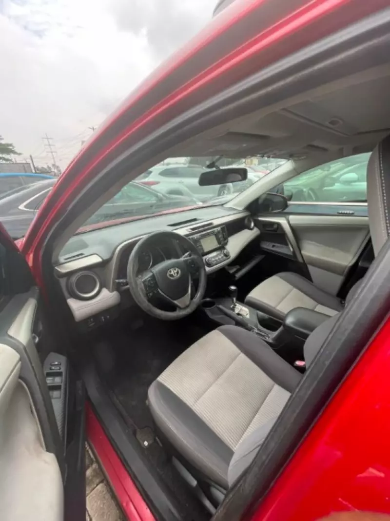 TOYOTA RAV 4   - 2013