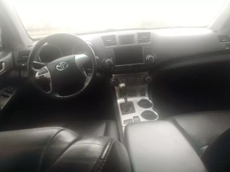 TOYOTA Highlander   - 2012
