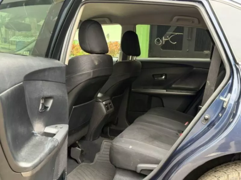 Toyota Venza   - 2015