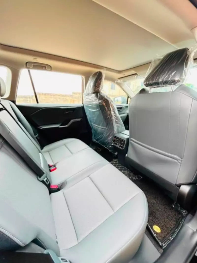 TOYOTA RAV 4   - 2026