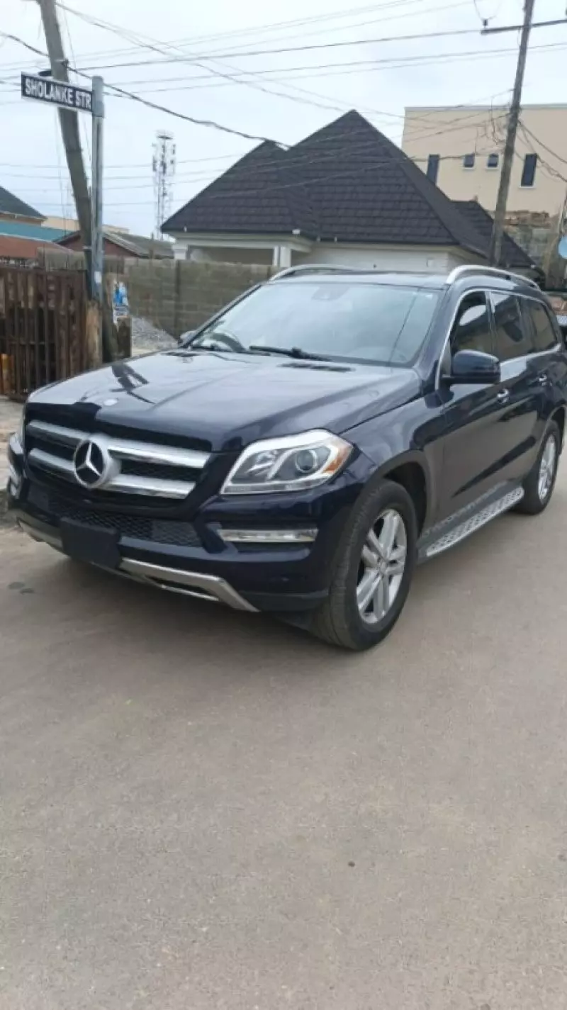 Mercedes-Benz GL 450   - 2015
