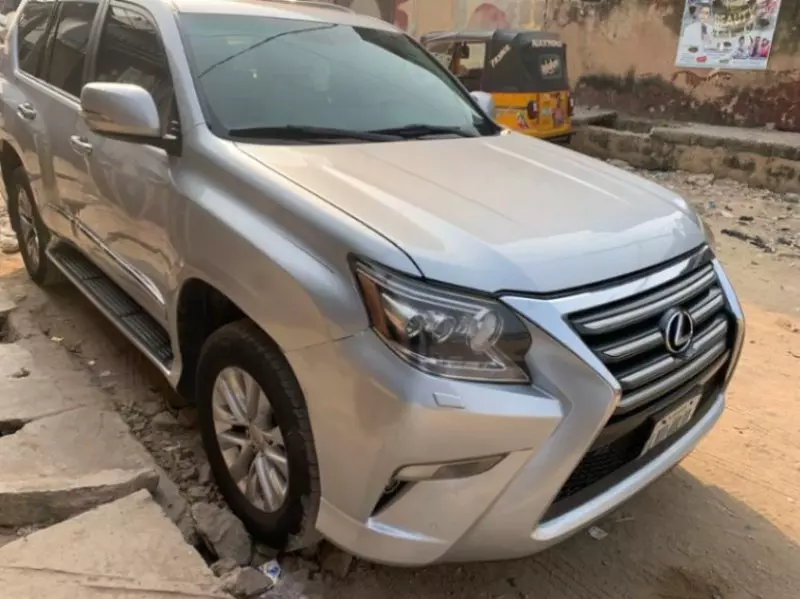 Lexus GX 460 - 2015
