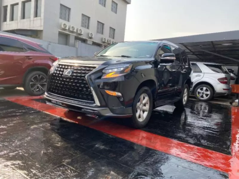 Lexus GX 460   - 2012