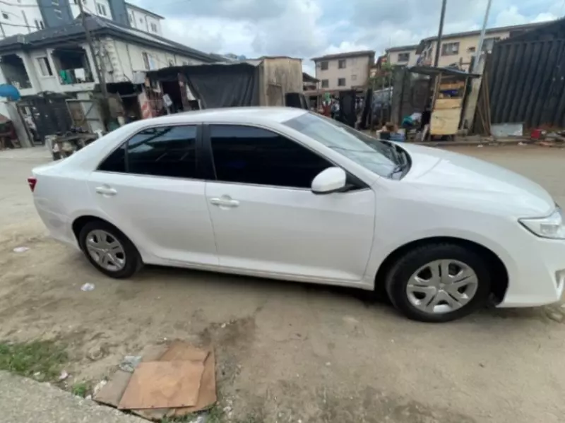 TOYOTA Camry   - 2015