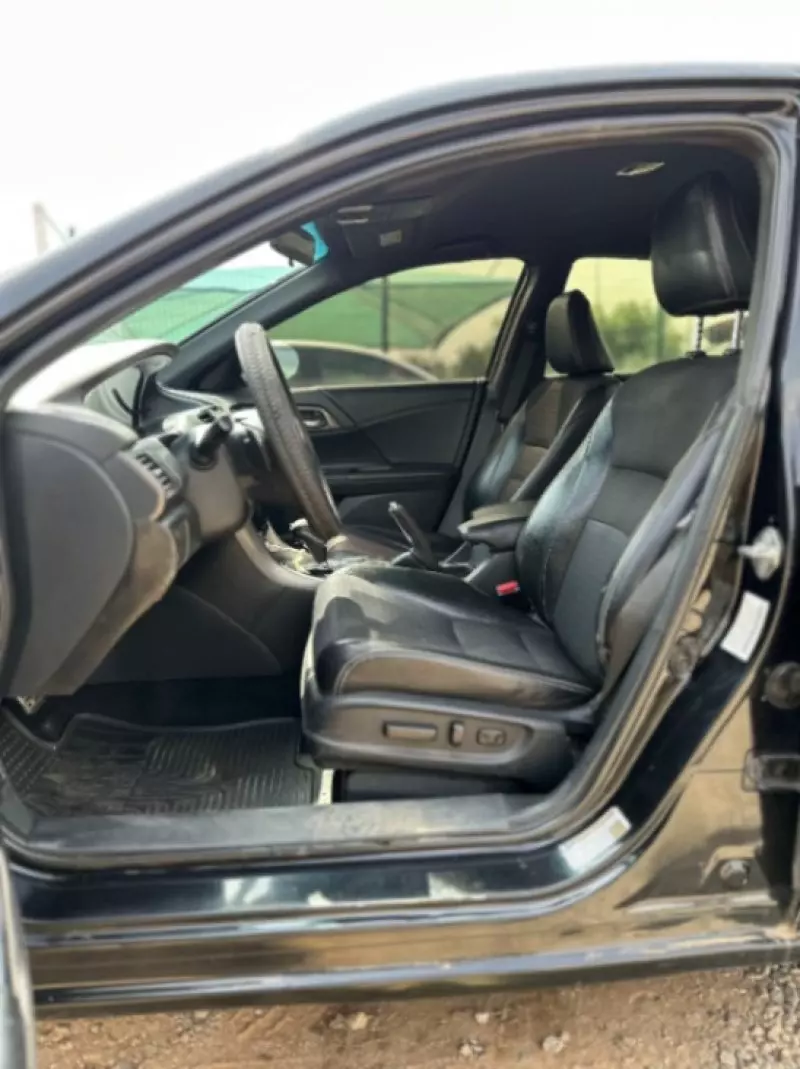 Honda Accord   - 2016