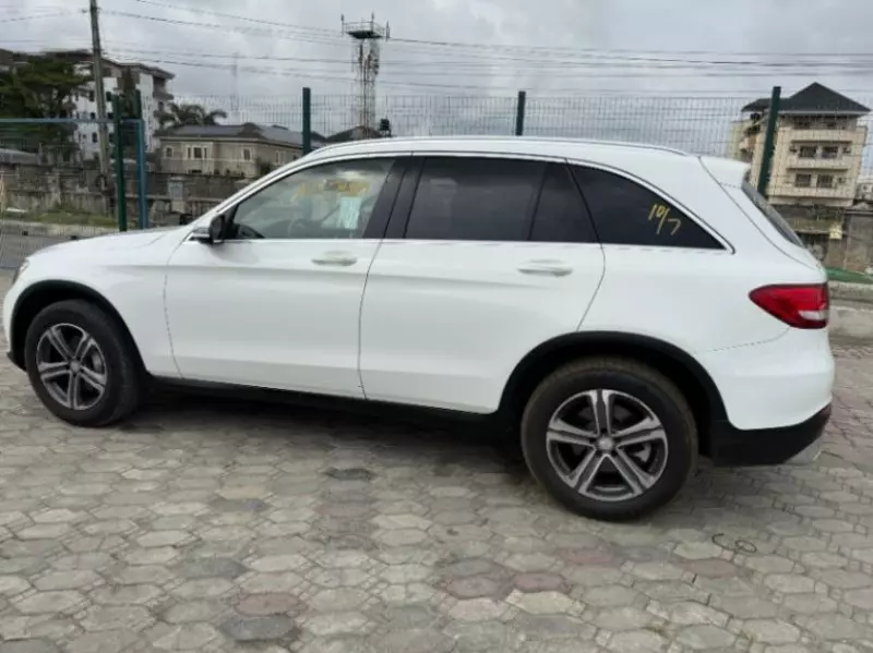 Mercedes-Benz GLC-Class   - 2016