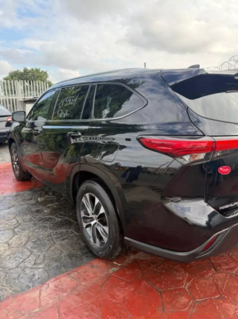 TOYOTA Highlander   - 2020