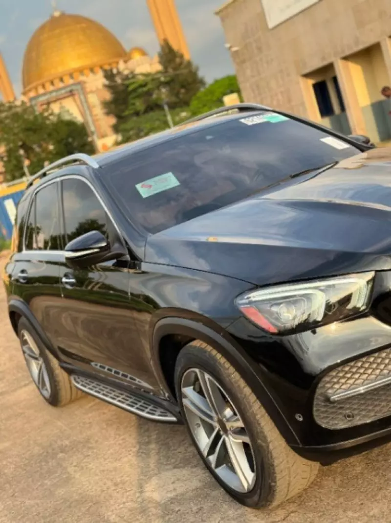 Mercedes-Benz GL 350   - 2020