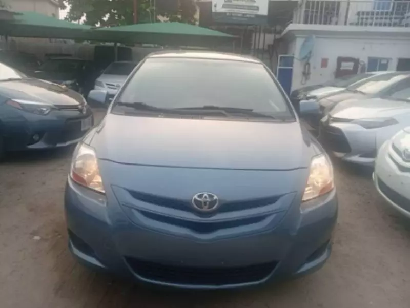 Toyota Yaris   - 2008