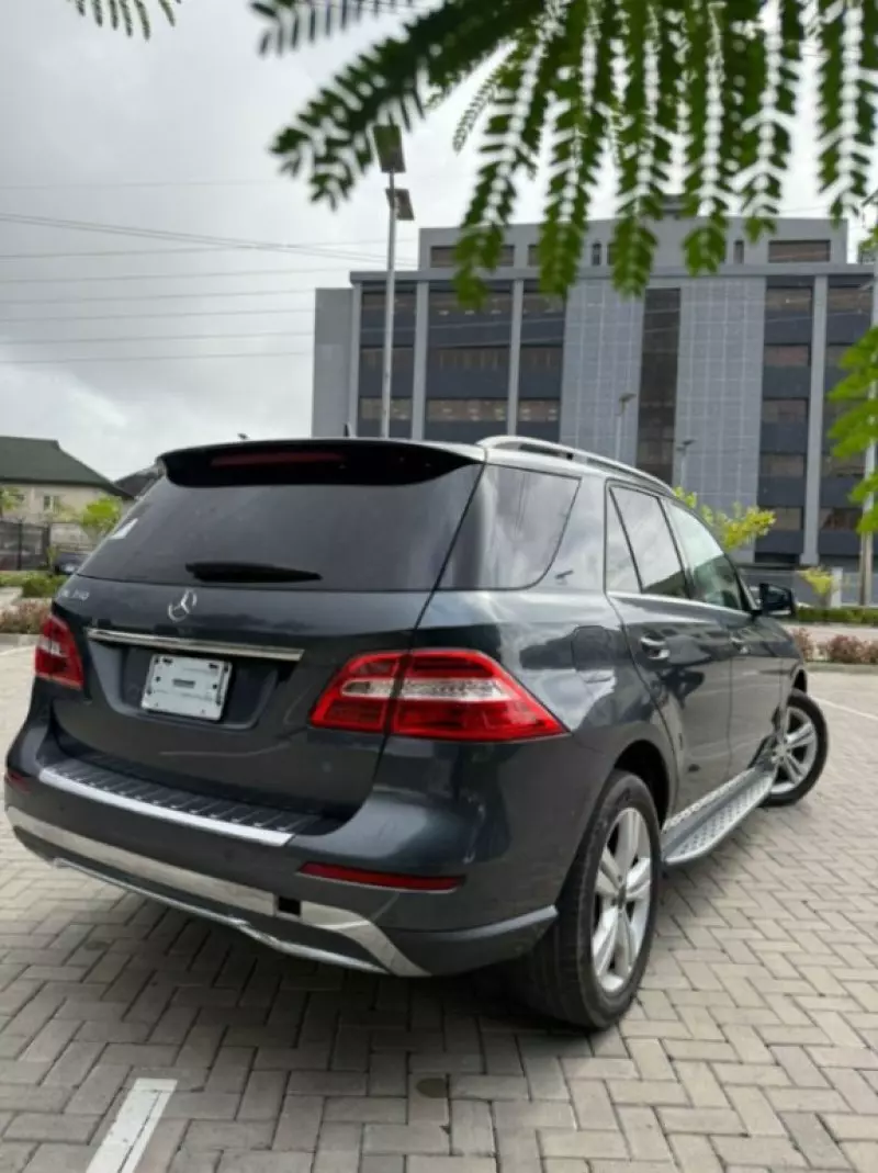 Mercedes-Benz ML 350   - 2013